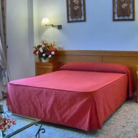 Hotel Maria *